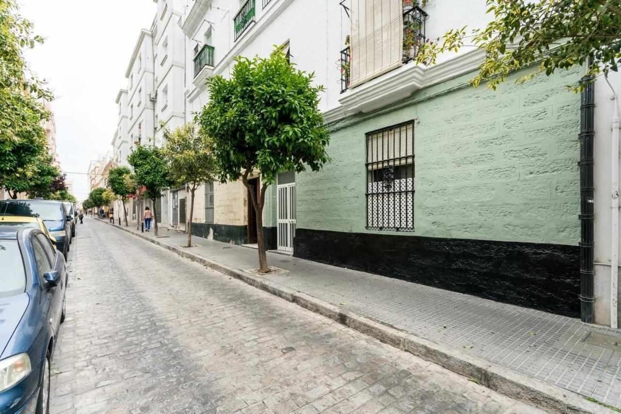 Fantastico Atico En El Casco Antiguo En A La Pla Lägenhet Cádiz Exteriör bild